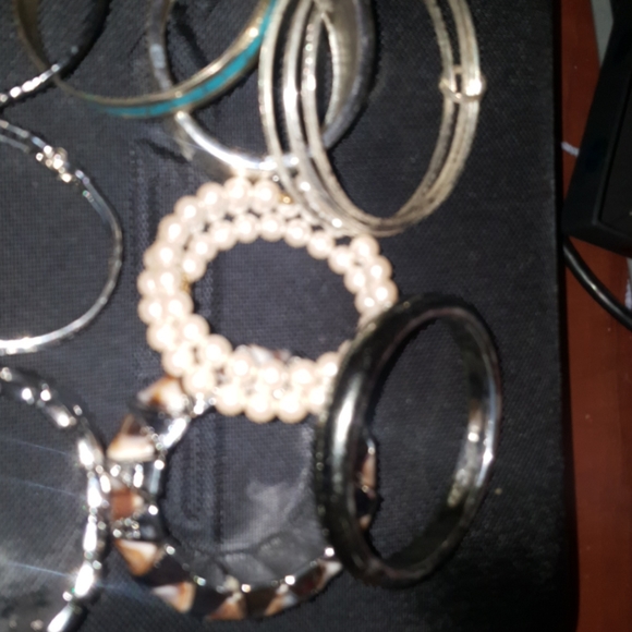 14 braclets - Picture 3 of 8